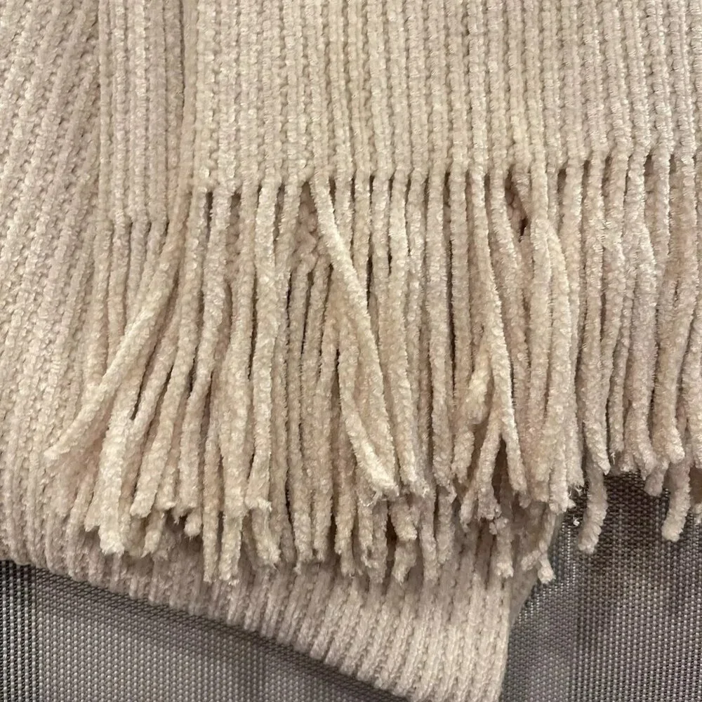 NEW West Elm Boho Cream Ivory Tassel Chenille Knit Throw Blanket - 50